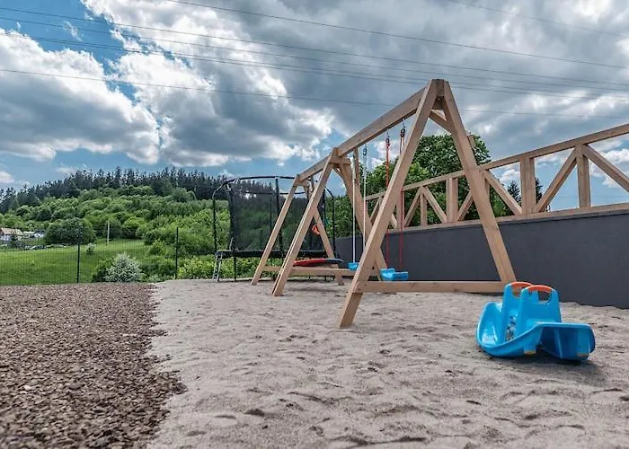 펜션 In With & Views 두슈니키 즈드로지